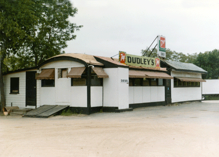Dudley's-Diner-2_6-13-1982